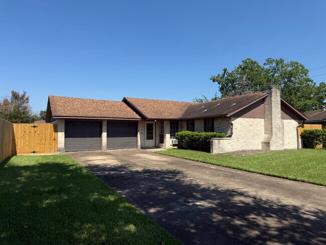 property at 10423 Sagemeadow Ln