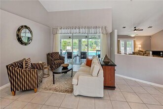 10839 Sea Coral Ct, Unit 4 in Bonita Springs, FL - Building Photo - Building Photo