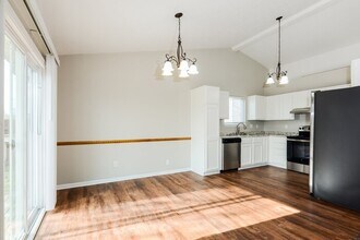 536 Yorktown Ln in Avon, IN - Building Photo - Building Photo
