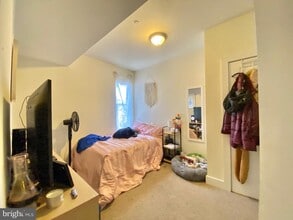 1620 W Jefferson St in Philadelphia, PA - Building Photo - Building Photo