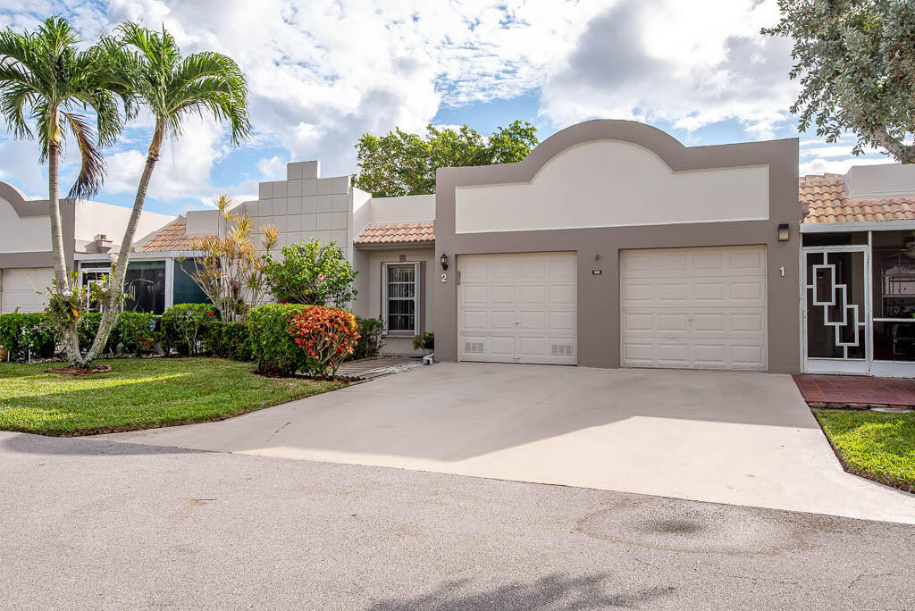 9214 Flynn Cir in Boca Raton, FL - Building Photo