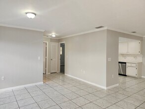 19393 Orchidtree Ct in Lehigh Acres, FL - Building Photo - Building Photo