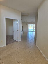 18030 Java Isle Dr in Tampa, FL - Building Photo - Building Photo