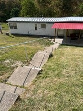 195 Profio Rd in Mc Donald, PA - Building Photo - Building Photo