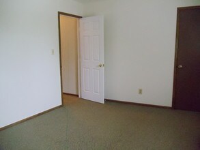 308 Park Ave in South Point, OH - Building Photo - Building Photo