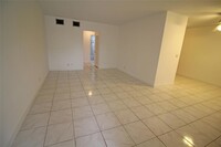 3212 NE 10th St, Unit 2 in Pompano Beach, FL - Building Photo - Building Photo