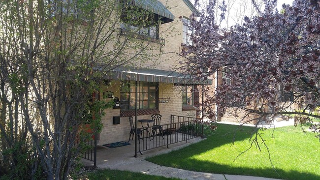 4844 E 19th Ave in Denver, CO - Building Photo - Building Photo