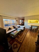 3541 Scarlet Pl in Anchorage, AK - Building Photo