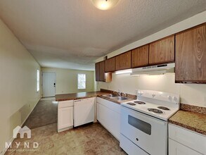 109 Bashford Rd in Raleigh, NC - Building Photo - Building Photo