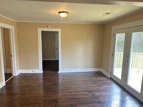 1615 Johnson in Cleveland, TN - Building Photo - Building Photo