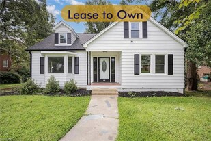 415 Spring St in Thomasville, NC - Building Photo