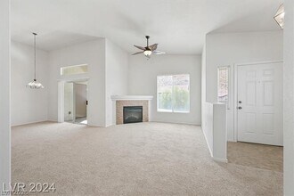 3540 Cactus Shadow St in Las Vegas, NV - Building Photo - Building Photo