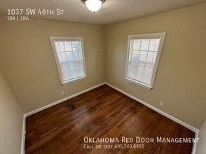 1037 SW 46th St in Oklahoma City, OK - Foto de edificio - Building Photo