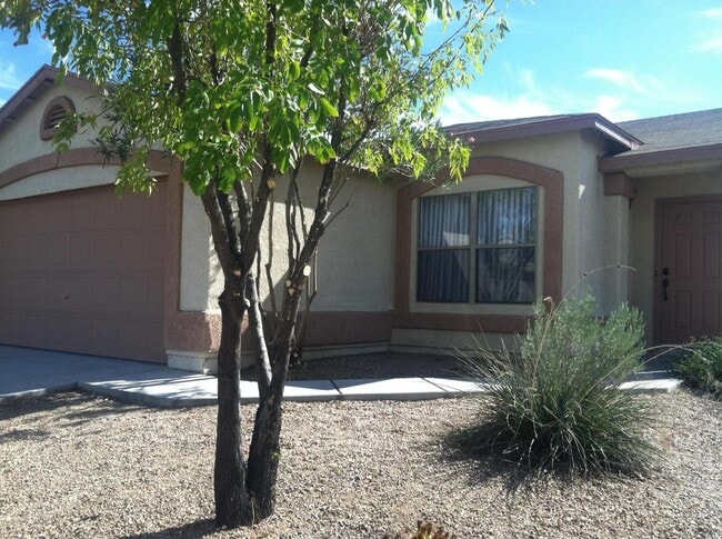 property at 7852 E Rooner Dr