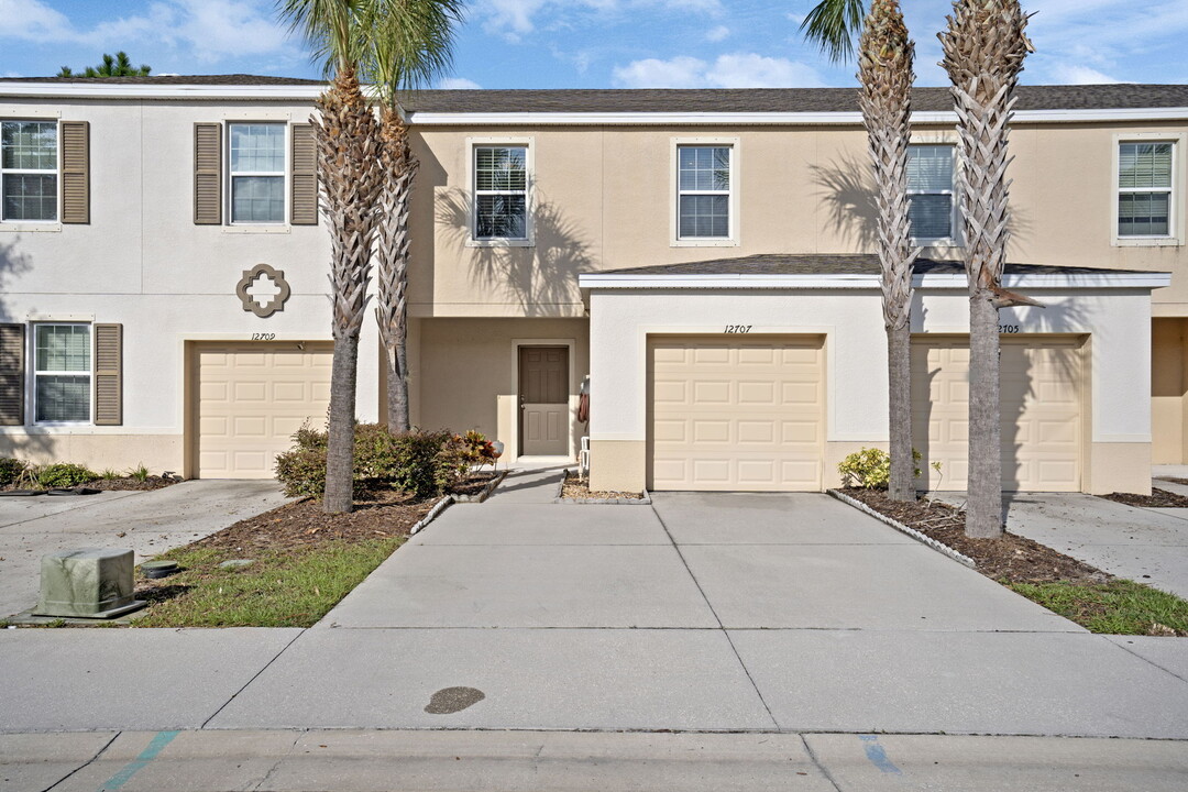 12707 Buffalo Run Dr in Gibsonton, FL - Building Photo