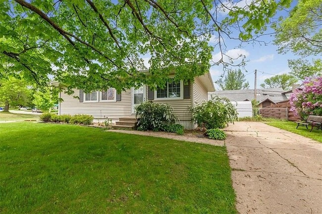 property at 5330 Kesler Rd NW