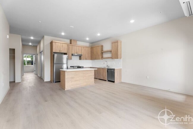 property at 6204 NE Hazel Dell Ave