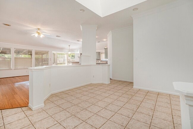 1814 Heather Cove Ct in Houston, TX - Foto de edificio - Building Photo