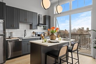 1000 Main Street Apartments in Minneapolis, MN - Building Photo - Building Photo