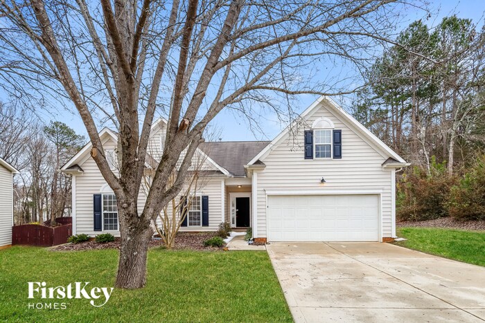 13333 Woodland Farm Dr in Charlotte, NC - Building Photo