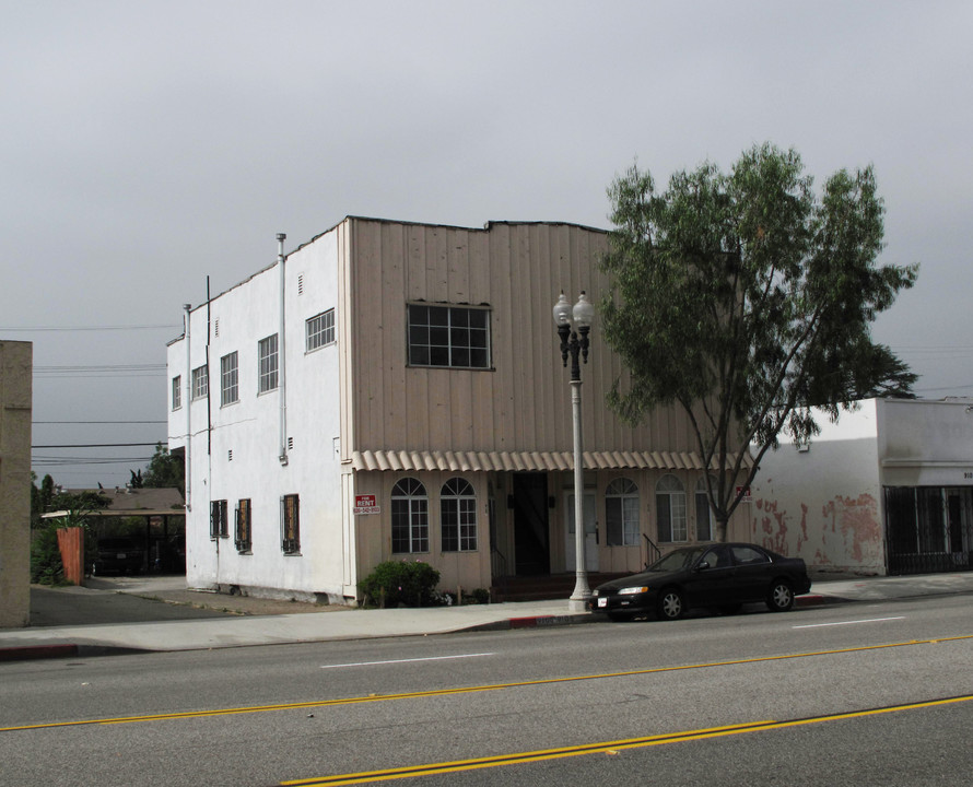 9106-9108 1/2 Valley Bl. in Rosemead, CA - Building Photo