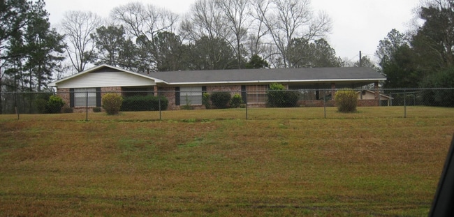 2850 Highway 589