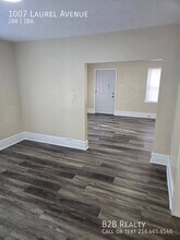 1007 Laurel Ave in Akron, OH - Building Photo - Building Photo