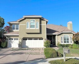 7000 Sterling Gate Ct in San Jose, CA - Building Photo