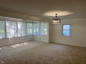 9860 E 600 S in Zionsville, IN - Building Photo - Building Photo