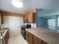 6618 Kenwood Dr in North Port, FL - Building Photo - Building Photo