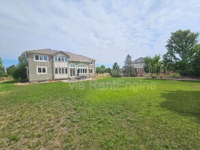 16448 E Orchard Pl in Centennial, CO - Foto de edificio - Building Photo