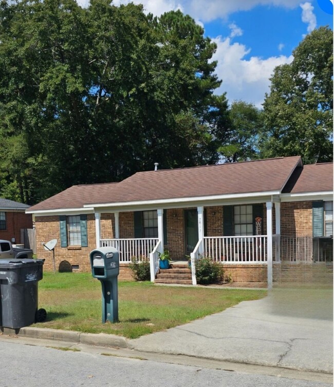 2815 Brentway Dr in Hephzibah, GA - Building Photo - Building Photo