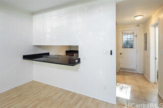 4185 Keanu St in Honolulu, HI - Building Photo - Building Photo