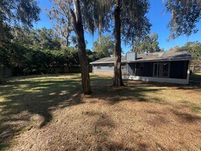 5601 SW 75th Terrace in Gainesville, FL - Building Photo - Building Photo