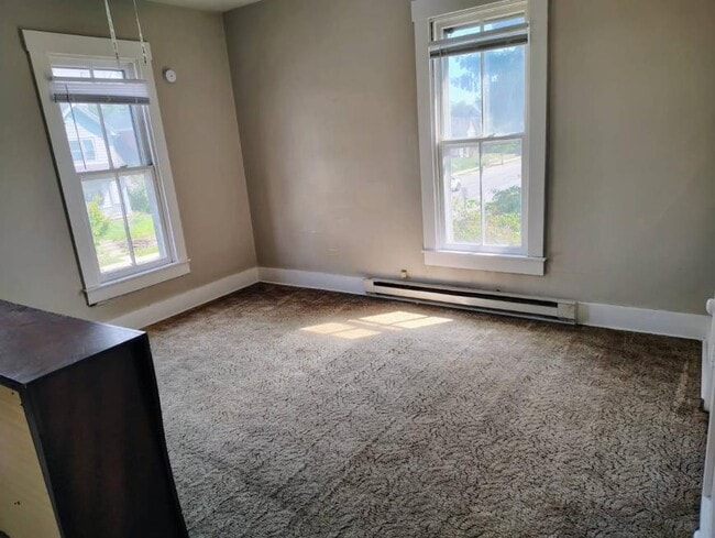 property at 620 1/2 S 8th St