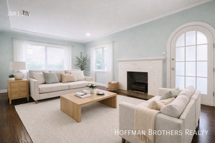 806 N Las Palmas Ave in Los Angeles, CA - Building Photo