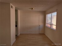 3655 Kolendo Ct in Las Vegas, NV - Building Photo - Building Photo