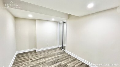 2 Lackington St in Brampton, ON - Building Photo - Building Photo