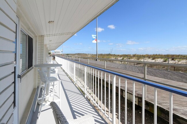 111 S Dudley Ave in Ventnor City, NJ - Building Photo - Building Photo