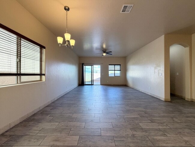 2280 Las Brisas Way in Sierra Vista, AZ - Building Photo - Building Photo