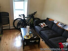 12 Claremon St, Unit 3 in Somerville, MA - Building Photo