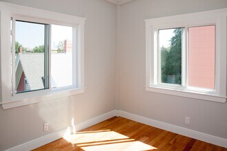 376 Prospect St in Cambridge, MA - Foto de edificio - Building Photo