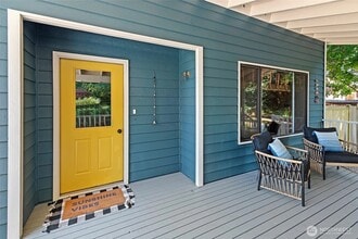 1160 NE Michelle Ln in Kingston, WA - Building Photo - Building Photo