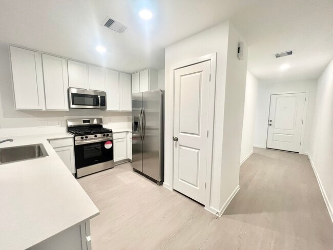 1459 Cactus Rose Dr in Conroe, TX - Building Photo - Building Photo