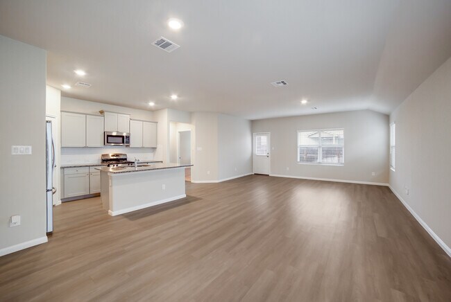 10527 Margarita Loop in Converse, TX - Building Photo - Building Photo