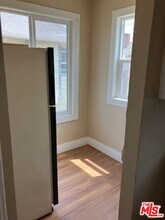 610 W 53rd St in Los Angeles, CA - Building Photo - Building Photo