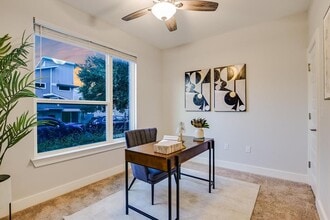 2001 Tramson Dr in Austin, TX - Building Photo - Building Photo