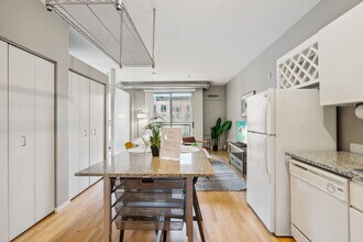 616 Washington Ave S in Minneapolis, MN - Building Photo - Building Photo