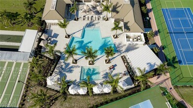 148 Norfolk Pine Ln in Naples, FL - Building Photo - Building Photo