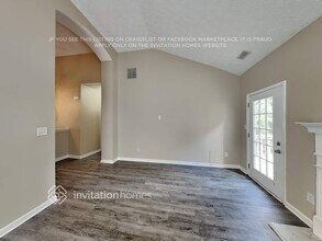 6786 Oakleigh Ct in Rex, GA - Foto de edificio - Building Photo